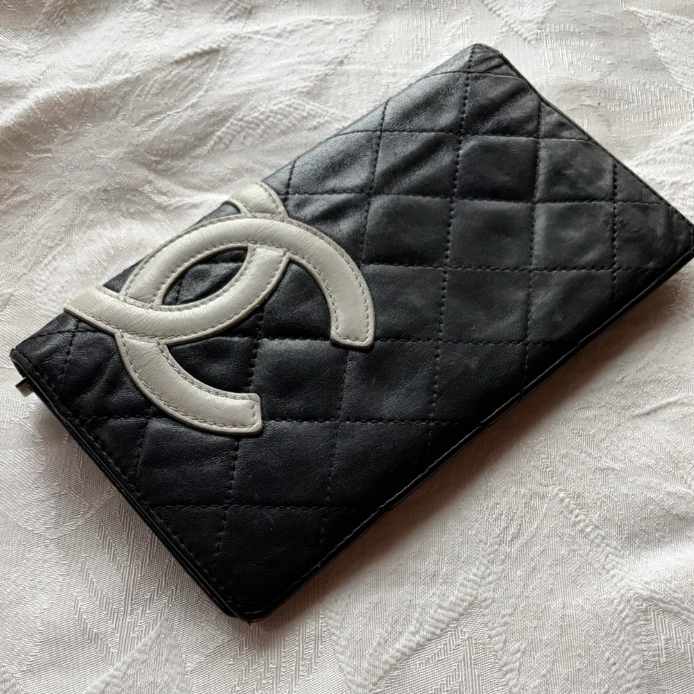 CHANEL CC Cambon Wallet AUTHENTIC with quilted lamb leather